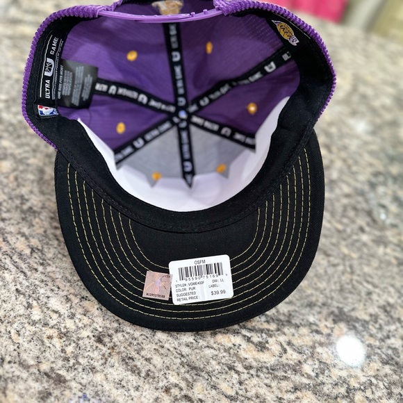 Los Angeles LA Lakers Corduroy Ultra Game Purple NBA Snapback Hat Cap NWT ๐๐ - Picture 2 of 8